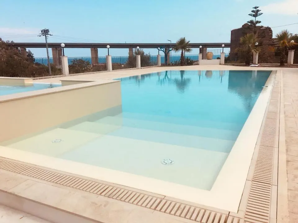 Agriturismo Villa Orchidea Али-Терме Италия